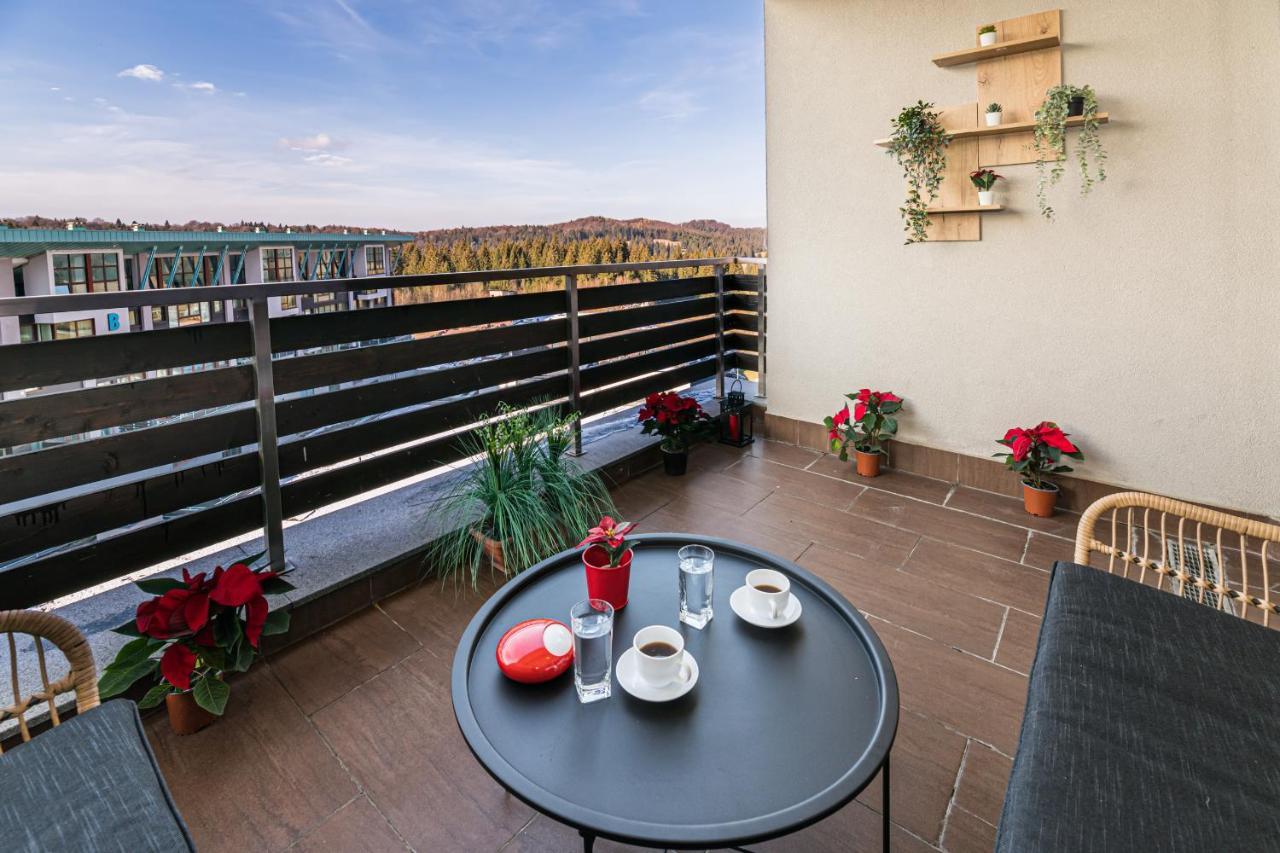 Forest Corner In Silver Mountain Of Apartment